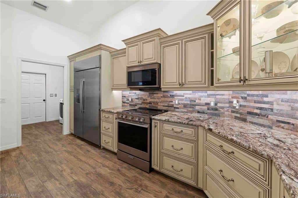28910 Winthrop Cir, Bonita Springs, photo 5