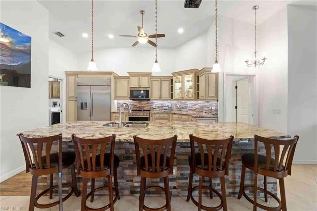 28910 Winthrop Cir, Bonita Springs, photo 11