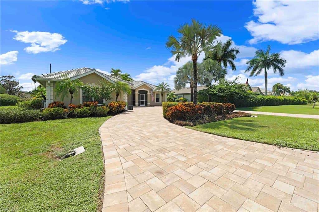 28910 Winthrop Cir, Bonita Springs, photo 40