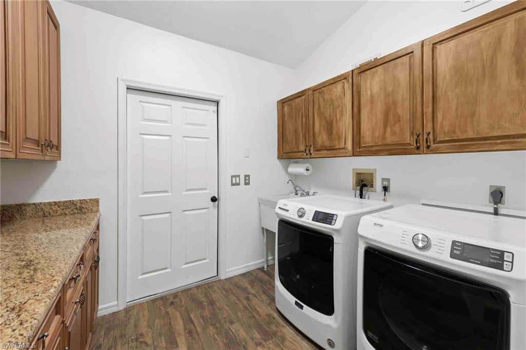 28910 Winthrop Cir, Bonita Springs, photo 29