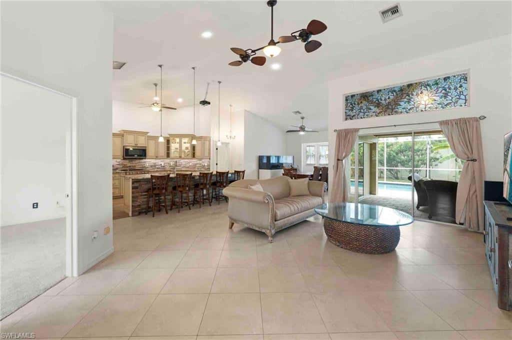 28910 Winthrop Cir, Bonita Springs, photo 4