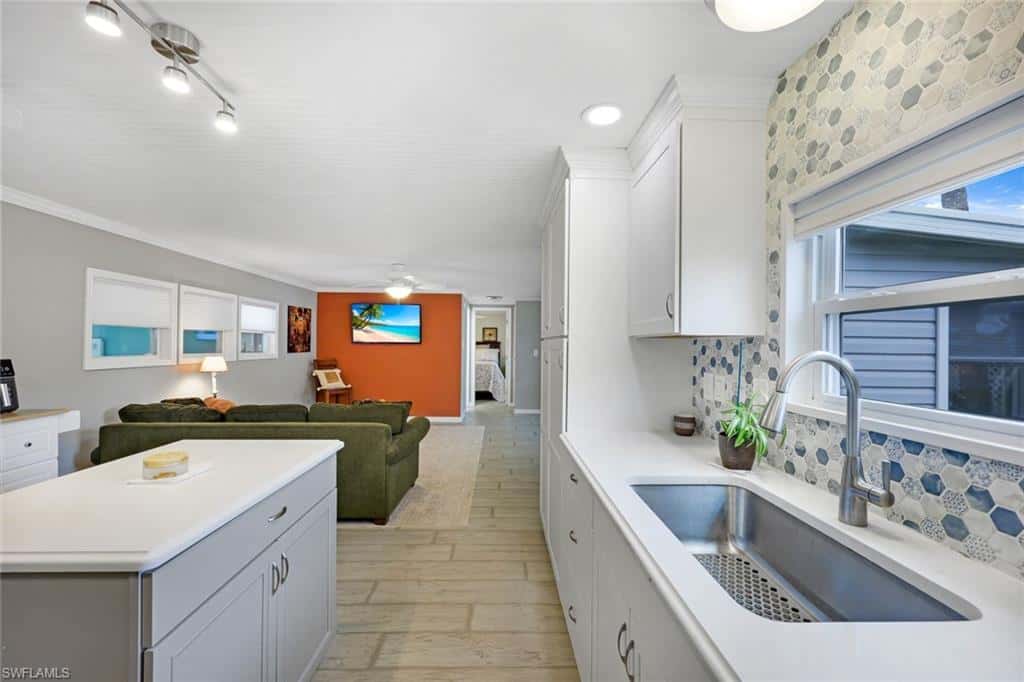 27365 Joann Dr, Bonita Springs, photo 7