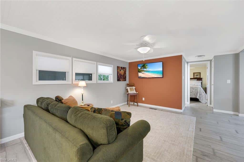 27365 Joann Dr, Bonita Springs, photo 4