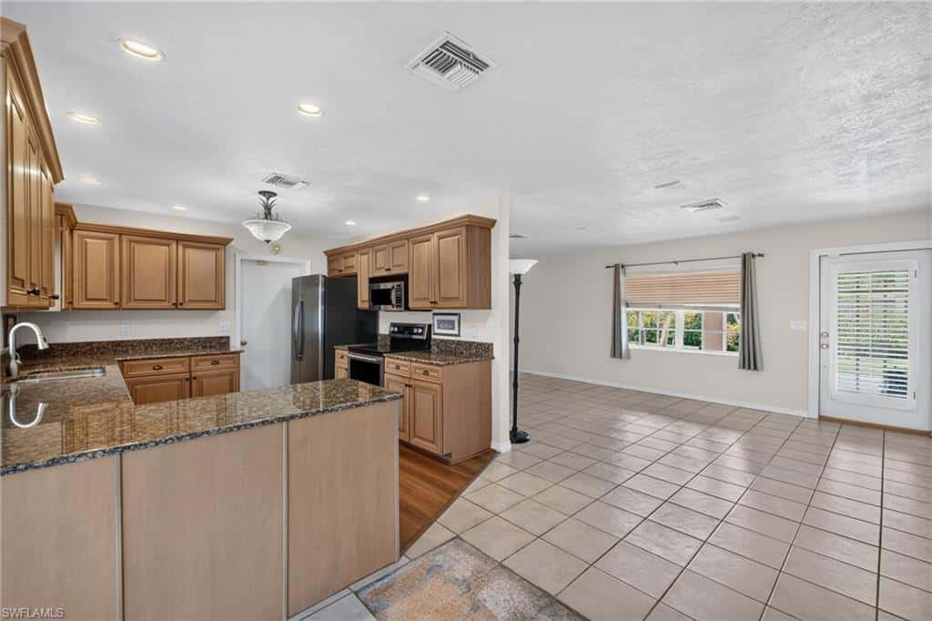 11030 Mcgregor Blvd, Fort Myers, photo 13
