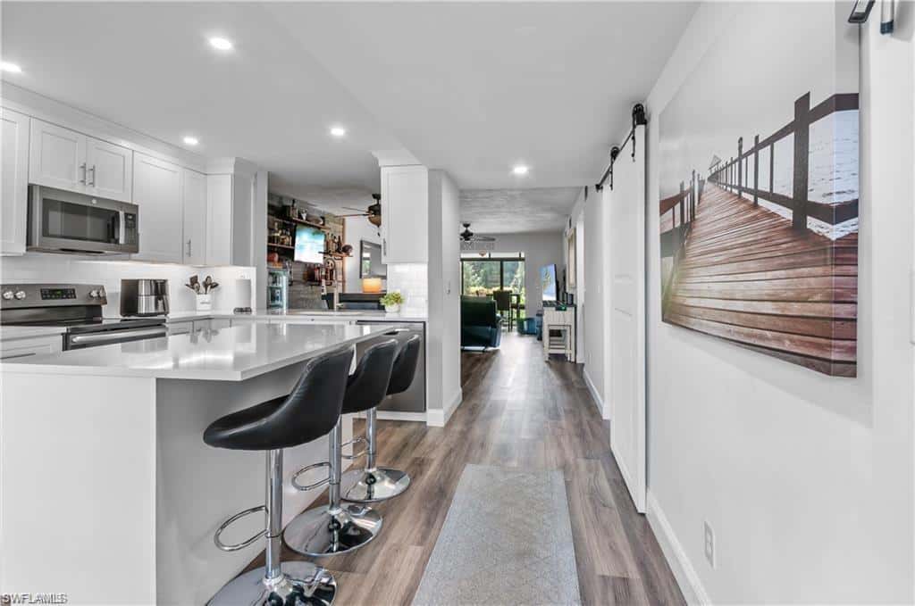 7320 Province Way #2105, Naples, photo 5