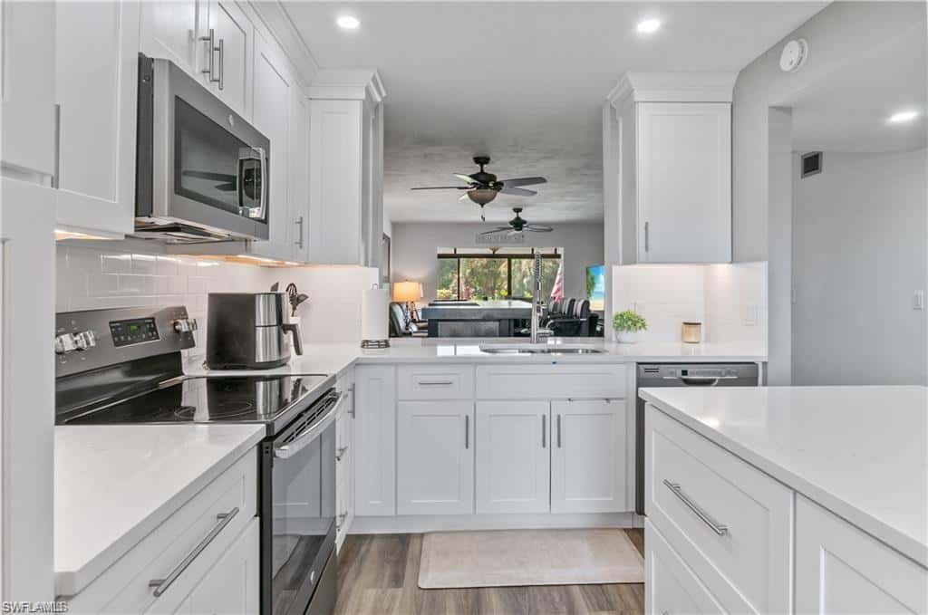 7320 Province Way #2105, Naples, photo 10