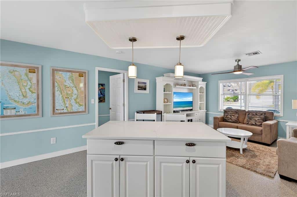 12179 Boat Shell Dr, Matlacha Isles, photo 10