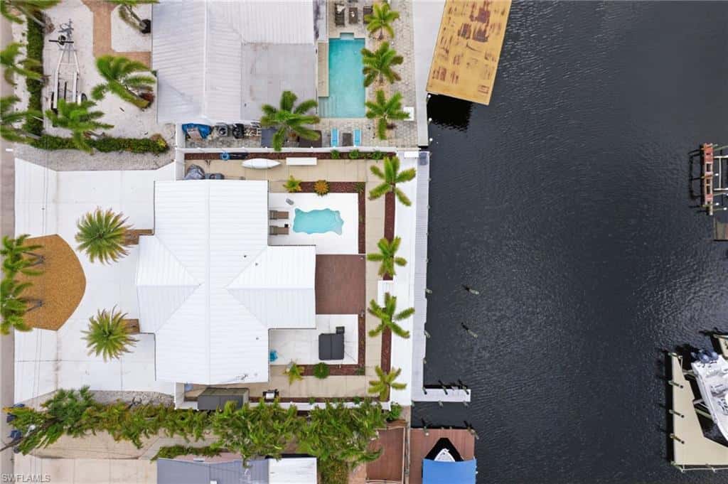 12179 Boat Shell Dr, Matlacha Isles, photo 5