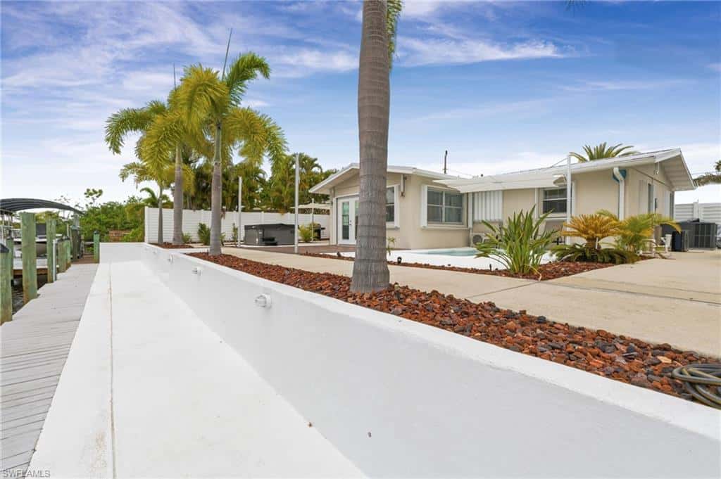 12179 Boat Shell Dr, Matlacha Isles, photo 36