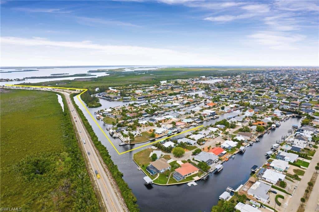 12179 Boat Shell Dr, Matlacha Isles, photo 40