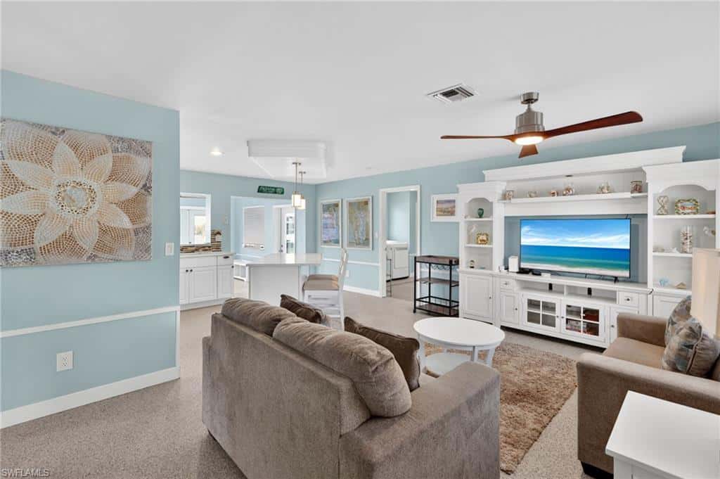 12179 Boat Shell Dr, Matlacha Isles, photo 8