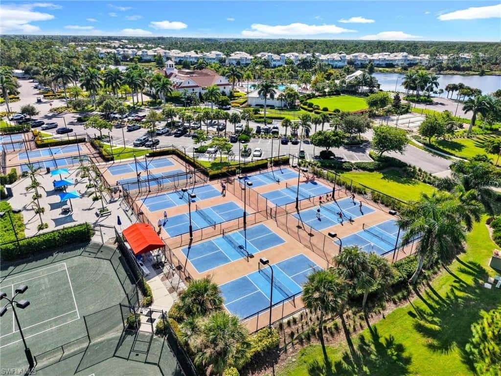 6805 Bequia Way, Naples, photo 47