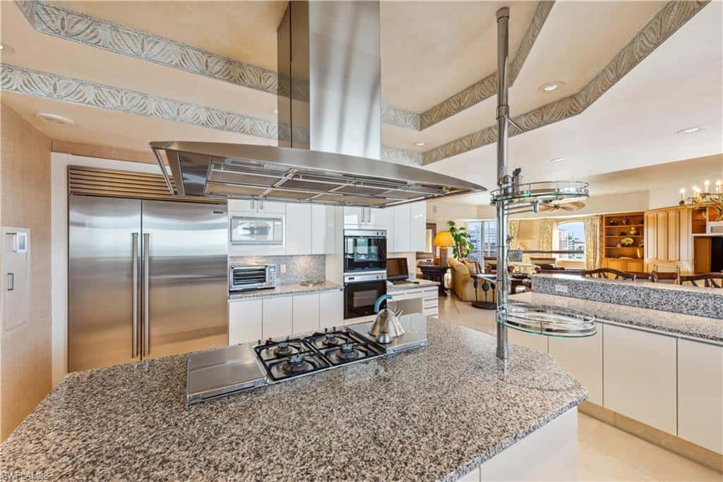 8477 Bay Colony Dr #ph17, Naples, photo 6