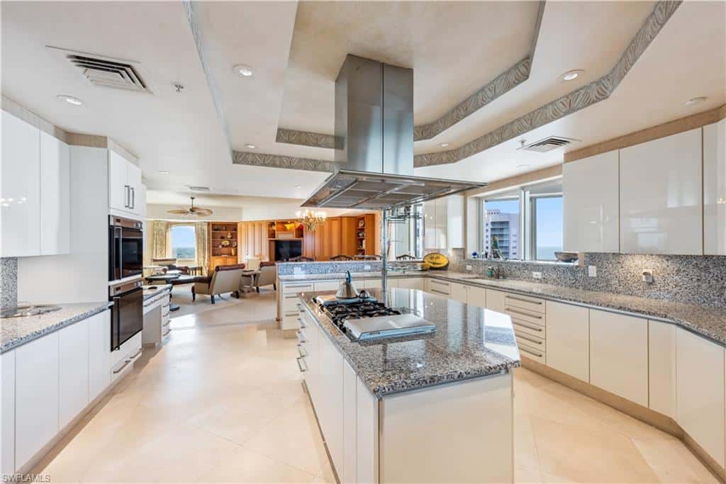 8477 Bay Colony Dr #ph17, Naples, photo 5