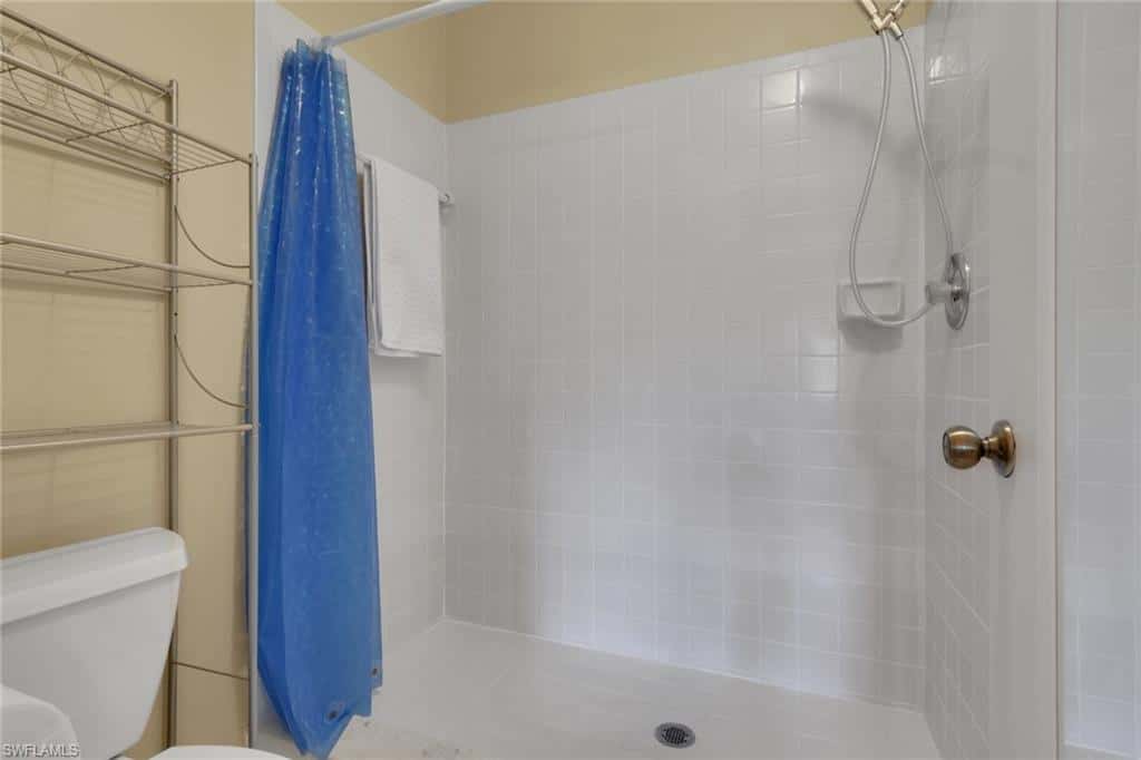 5634 Woodmere Lake Cir #b203, Naples, photo 17