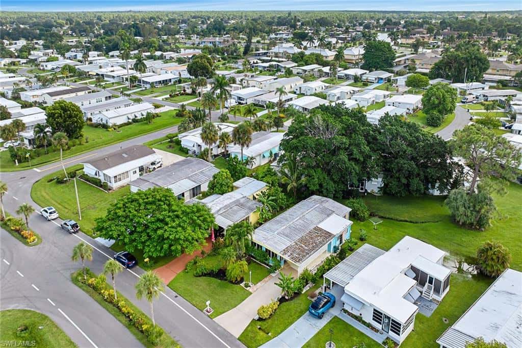 483 Riviera Blvd, Naples, photo 36