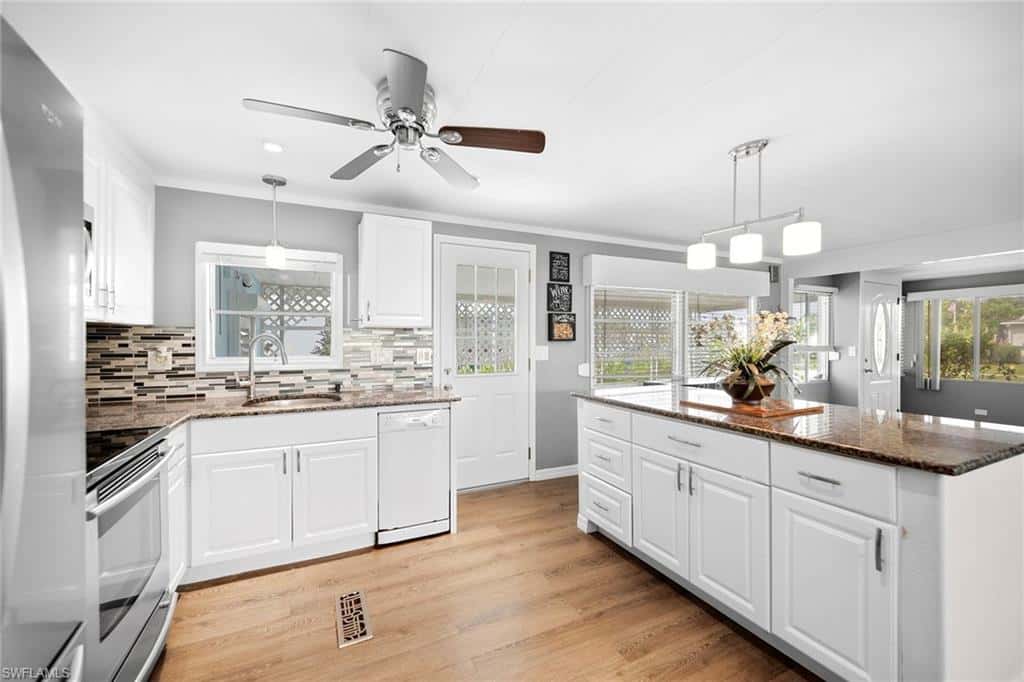 483 Riviera Blvd, Naples, photo 8