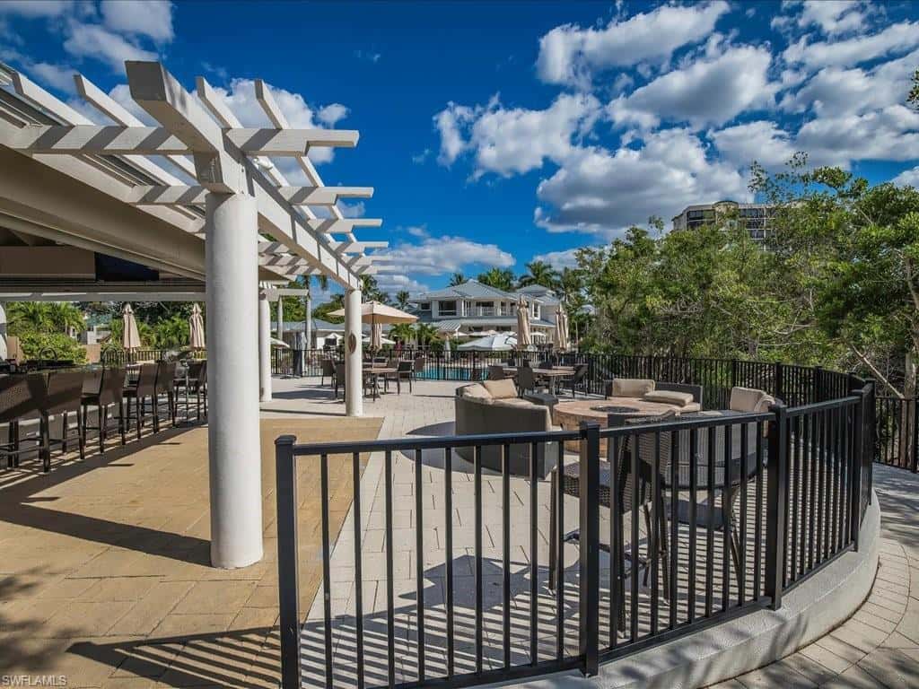 798 Wiggins Bay Dr, Naples, photo 38