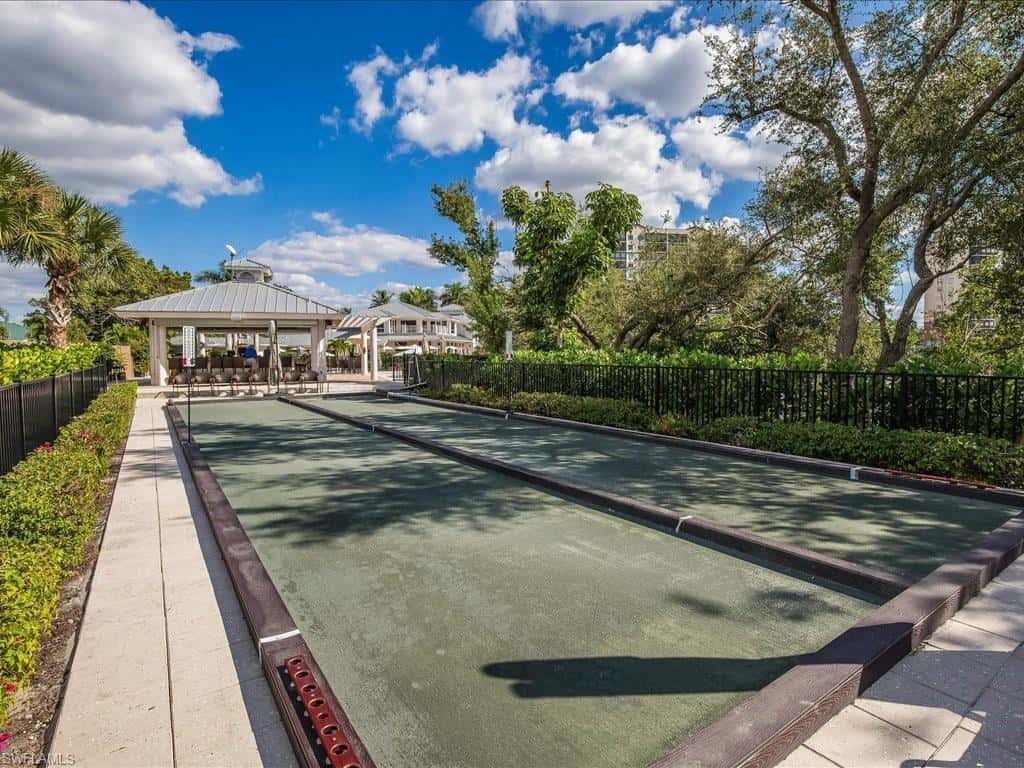 798 Wiggins Bay Dr, Naples, photo 39