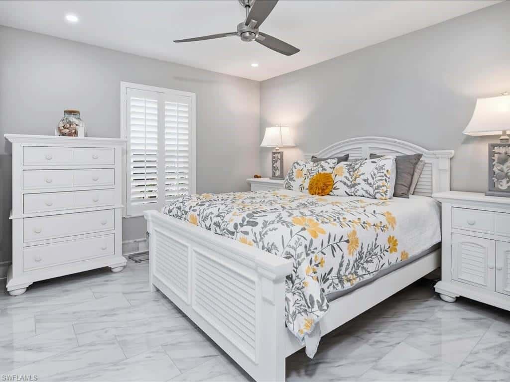 798 Wiggins Bay Dr, Naples, photo 21