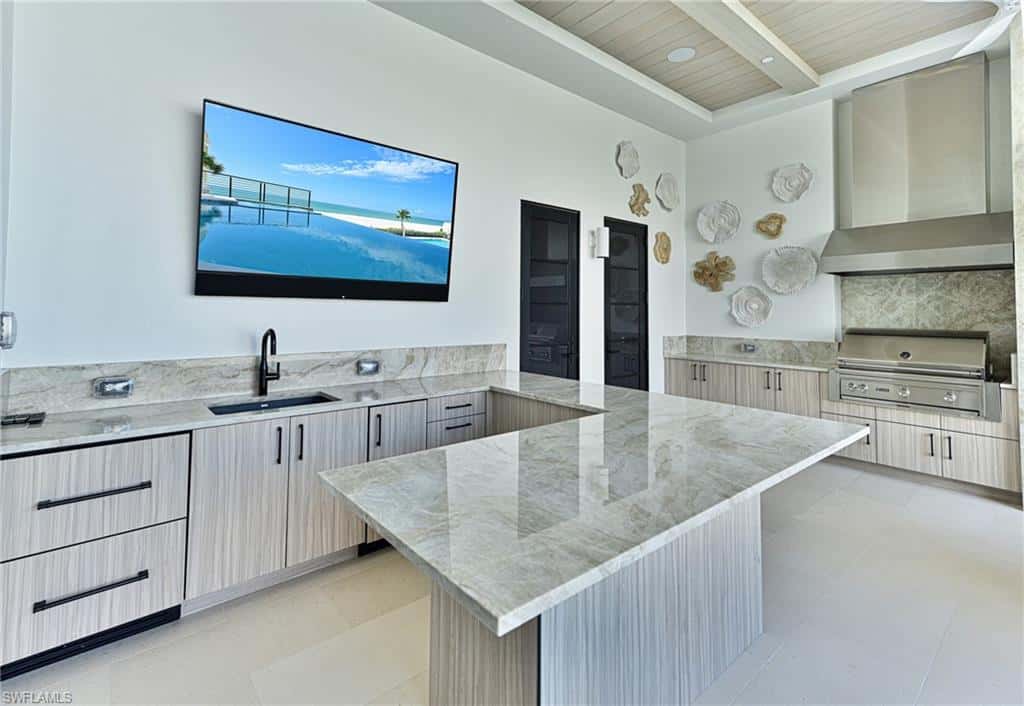105 Saint Eustacius Ln, Bonita Springs, photo 12