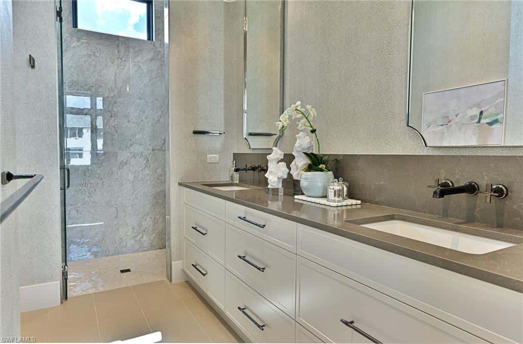 105 Saint Eustacius Ln, Bonita Springs, photo 40