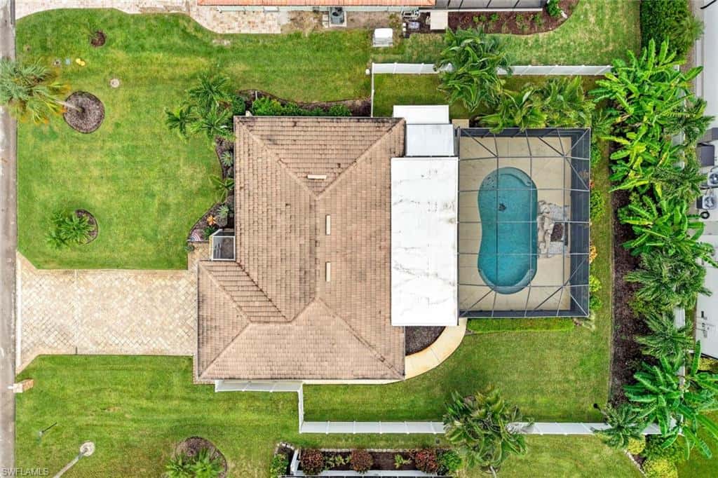 27120 Edenbridge Ct, Bonita Springs, photo 32
