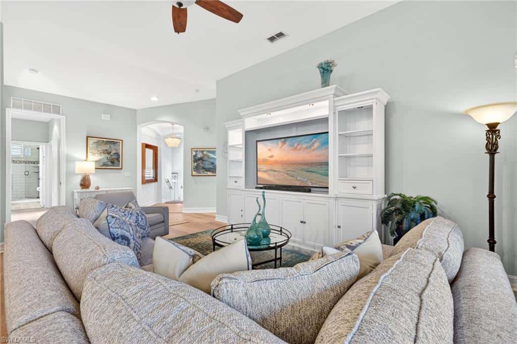 8251 Southern Hills Ct #203, Estero, photo 5