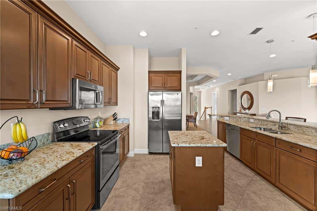 8069 Players Cove Dr #202, Naples, photo 17