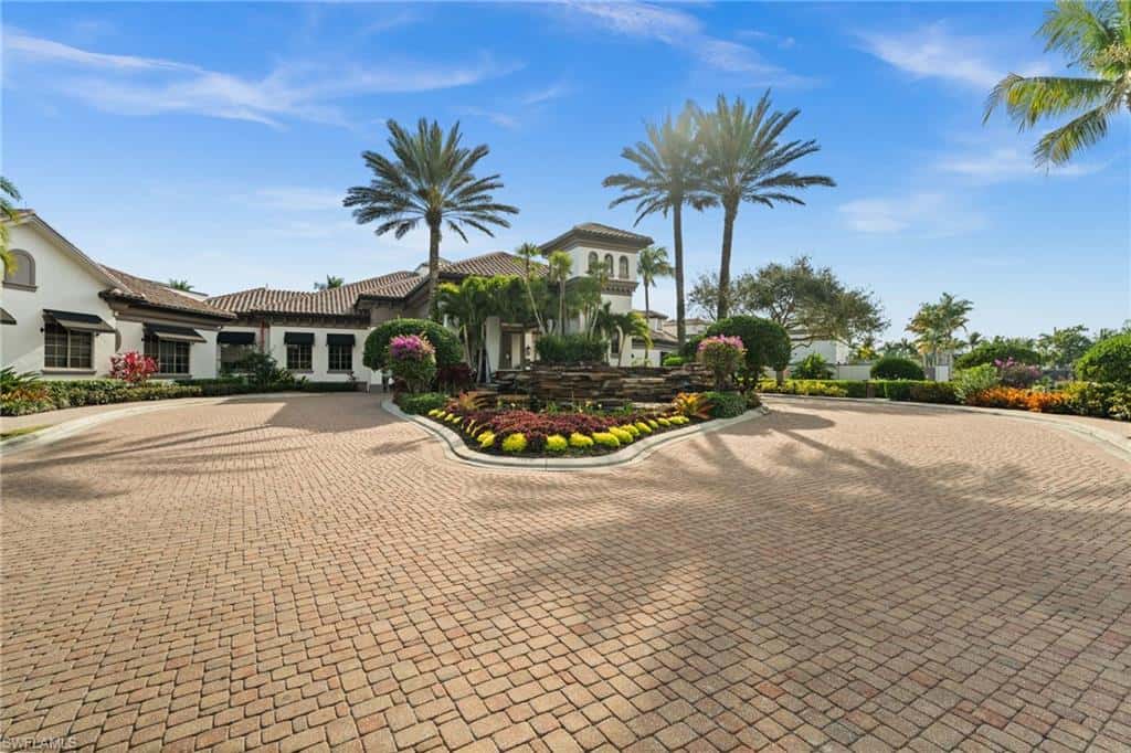 8069 Players Cove Dr #202, Naples, photo 38