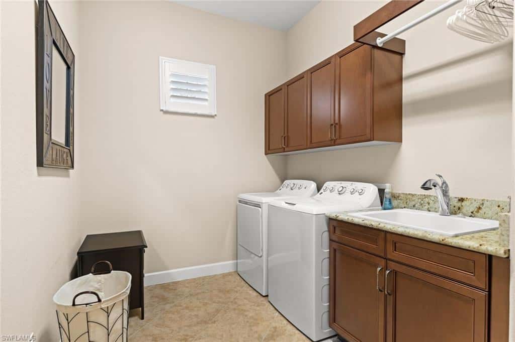 8069 Players Cove Dr #202, Naples, photo 35