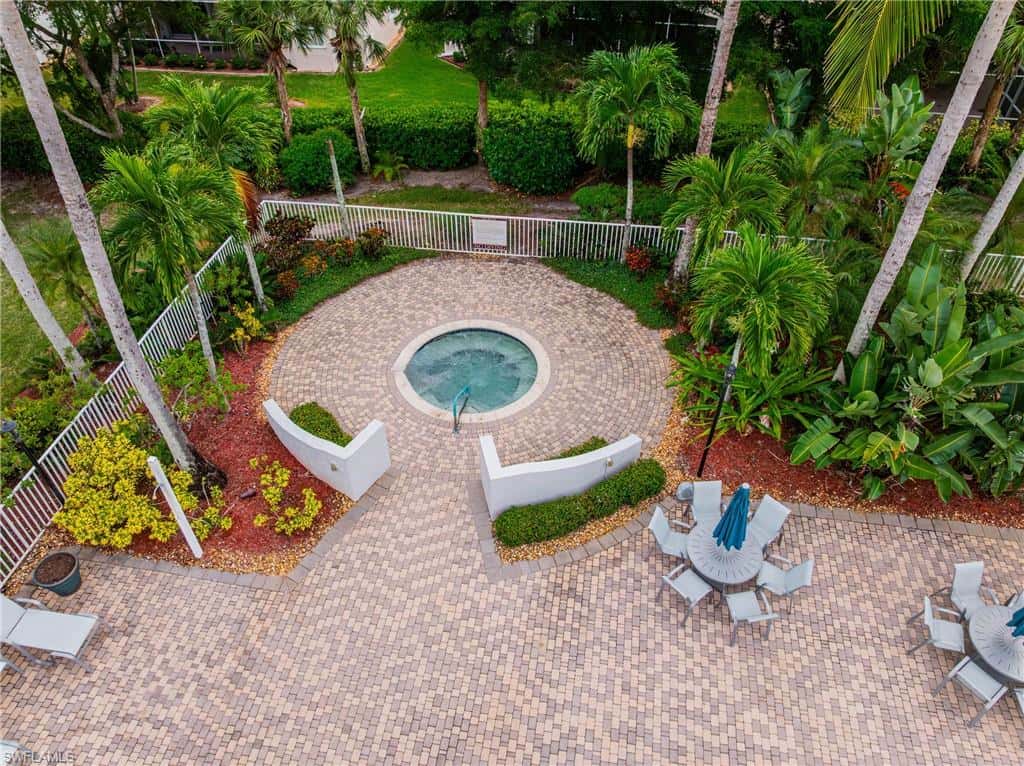 9290 Springview Loop, Estero, photo 34
