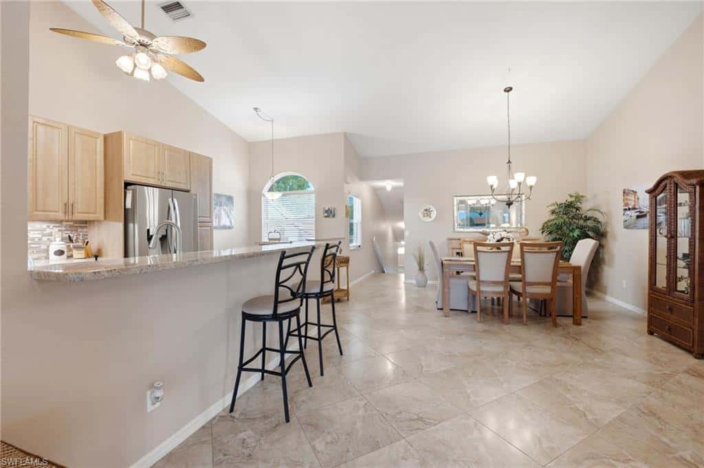 2555 Aspen Creek Ln #201, Naples, photo 4