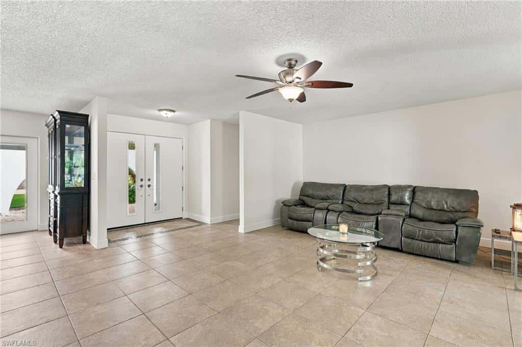 1439 Claret Ct, Fort Myers, photo 9