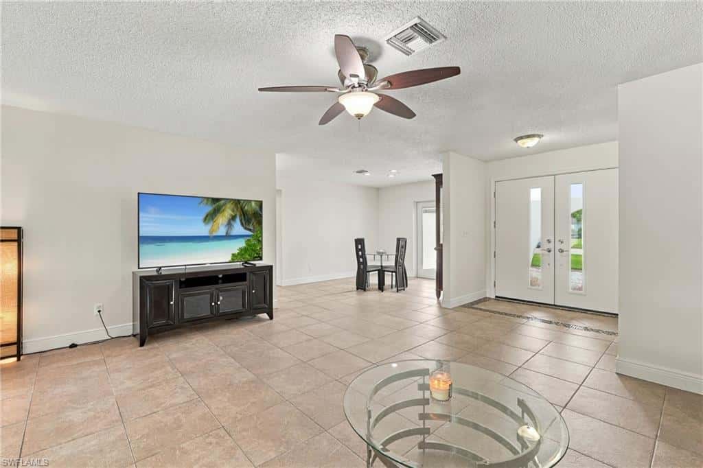 1439 Claret Ct, Fort Myers, photo 8