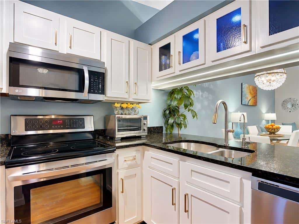 2017 Pine Isle Ln, Naples, photo 13