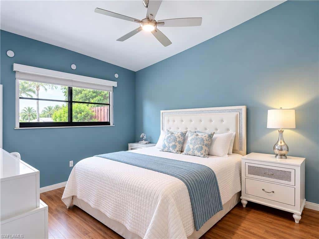 2017 Pine Isle Ln, Naples, photo 17