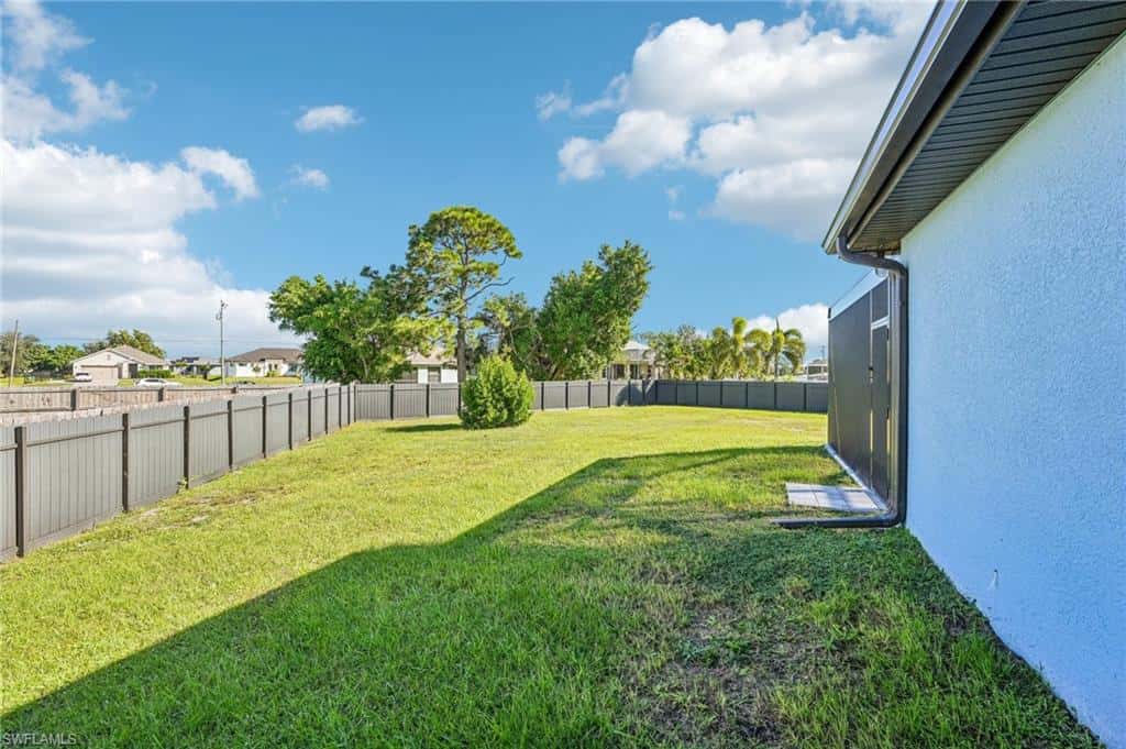 11 18th Pl, Cape Coral, photo 34