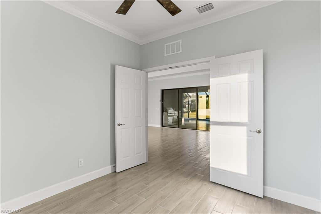 11 18th Pl, Cape Coral, photo 21