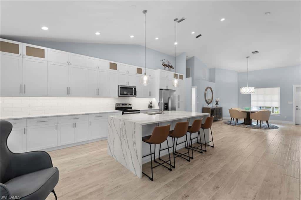 1511 Whispering Oaks Cir, Naples, photo 13