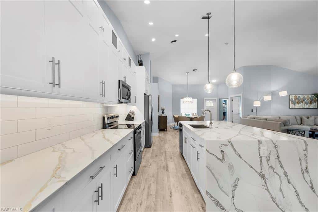 1511 Whispering Oaks Cir, Naples, photo 12