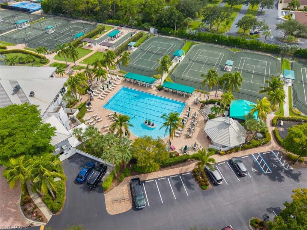 1511 Whispering Oaks Cir, Naples, photo 38