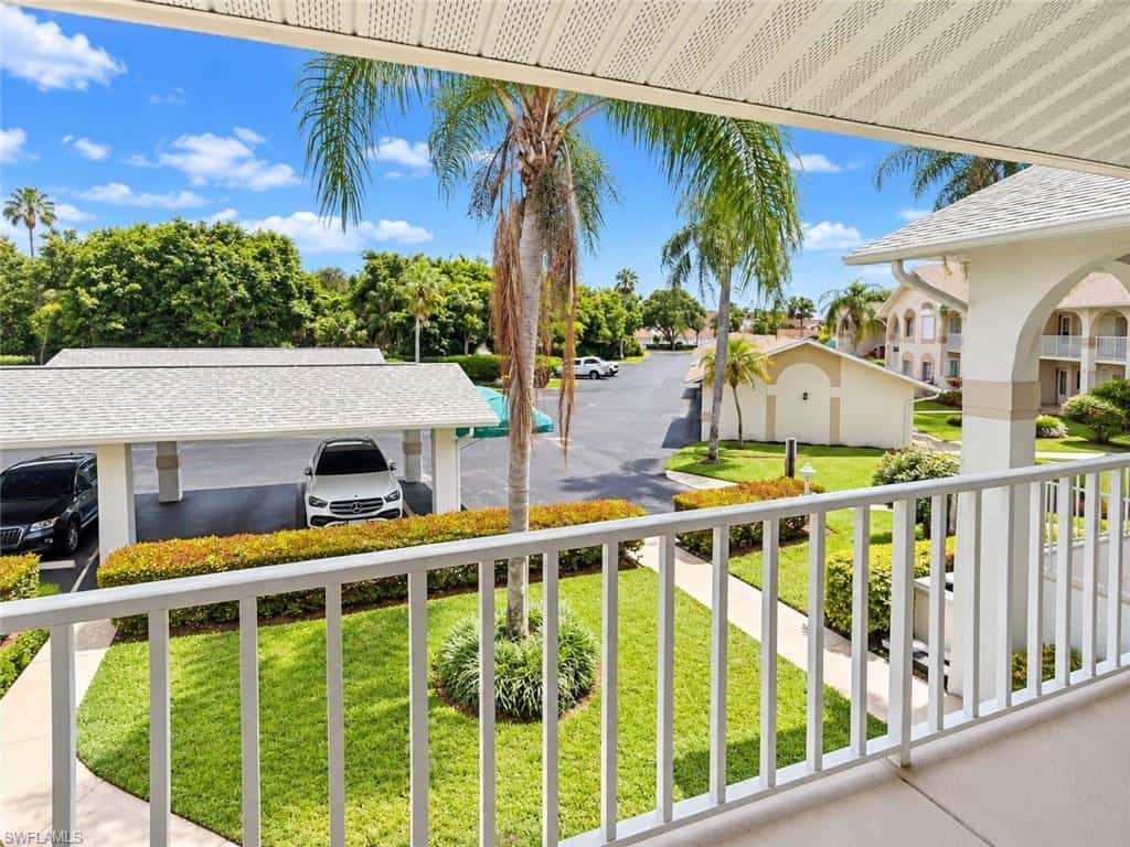 281 Gabriel Cir #6, Naples, photo 5