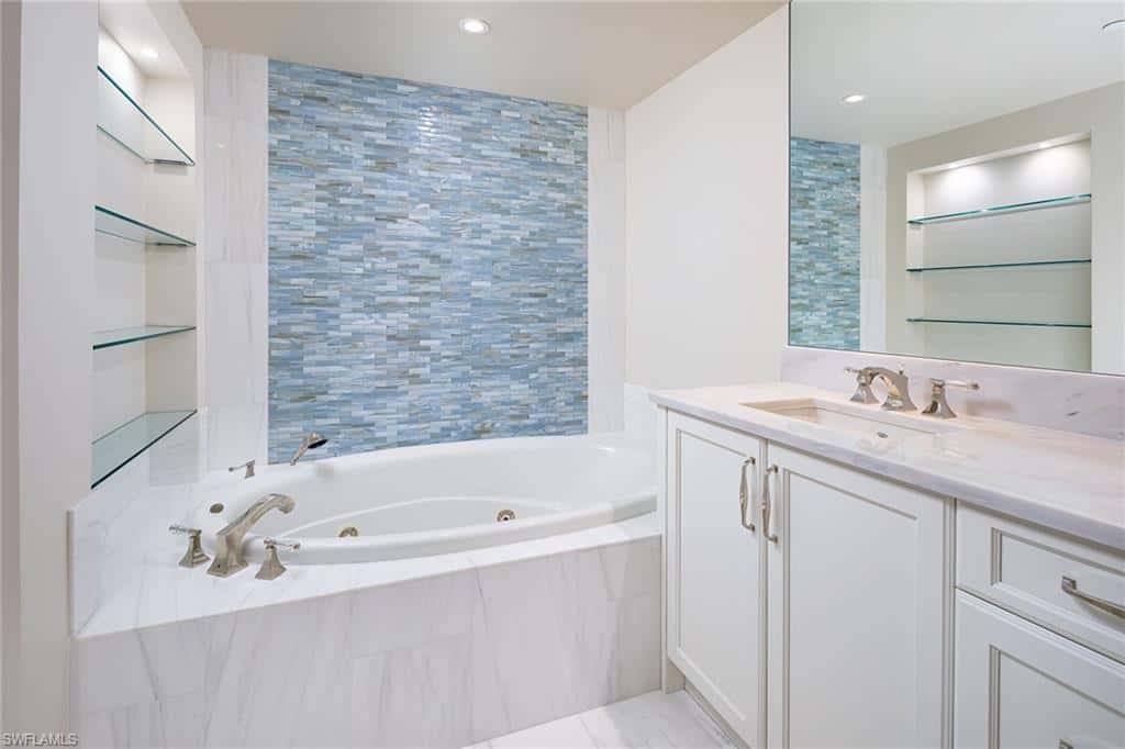 3991 Gulf Shore Blvd #301, Naples, photo 13