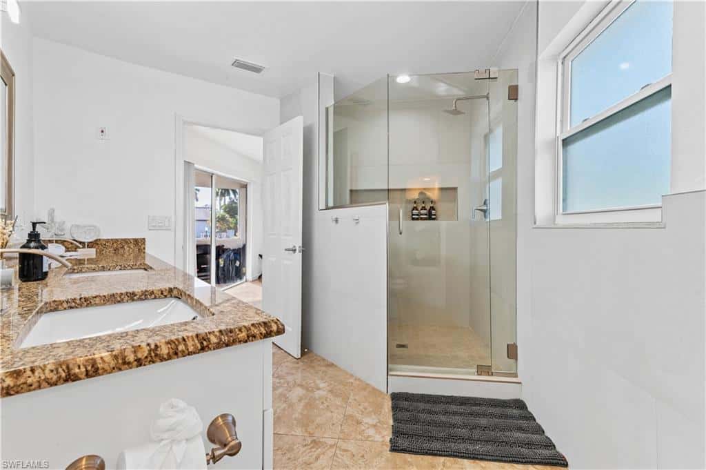 429 Cross St, North Fort Myers, photo 16