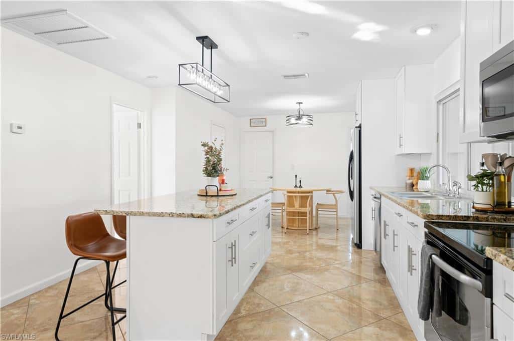 429 Cross St, North Fort Myers, photo 8