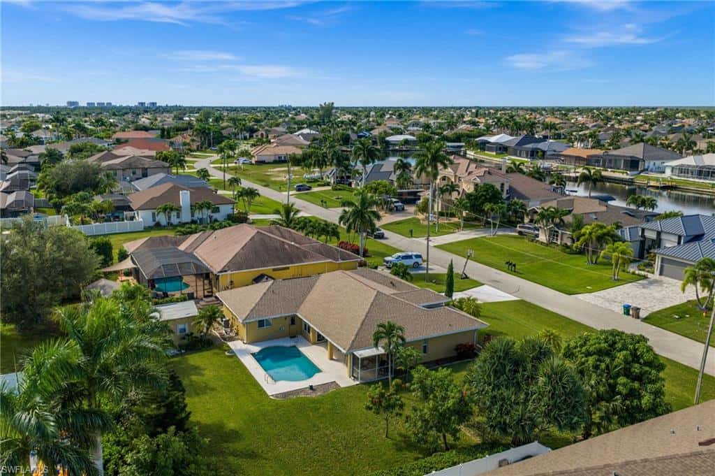 3007 26th Ct, Cape Coral, photo 4