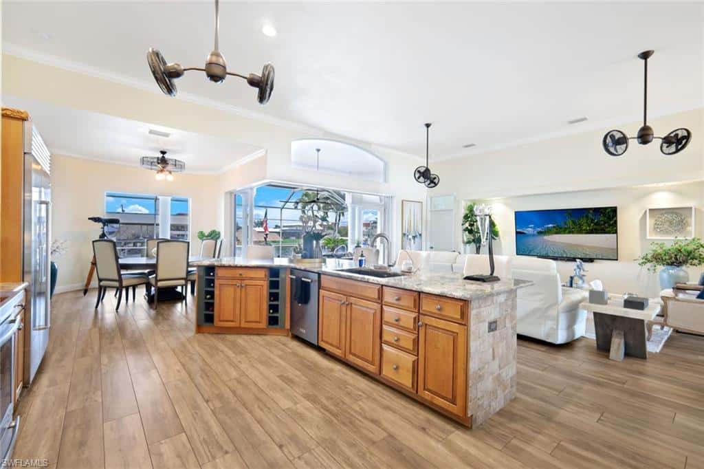 2047 28th Ter, Cape Coral, photo 5