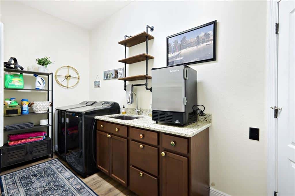 2047 28th Ter, Cape Coral, photo 31