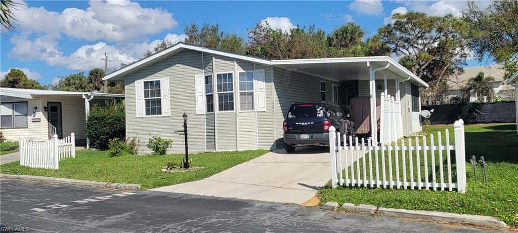 24945 Windward Blvd, Bonita Springs, photo 4